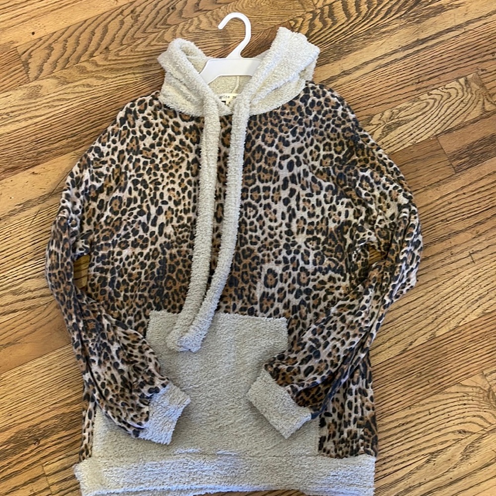 Leopard hoodie
